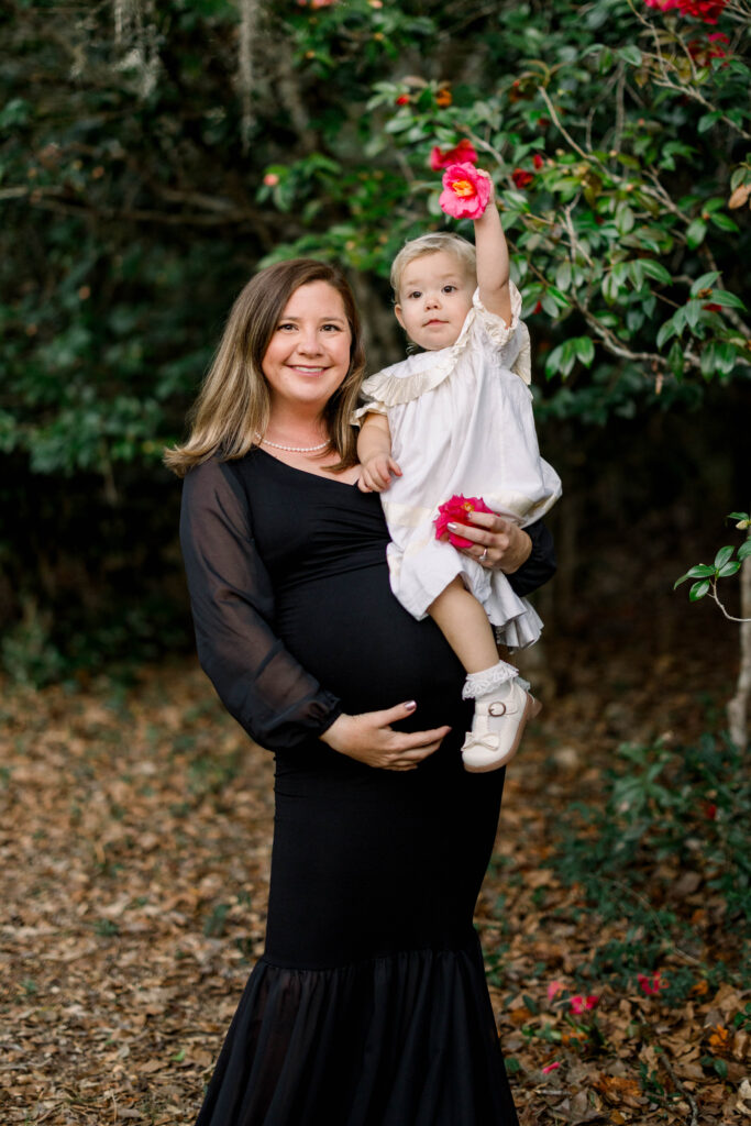 Maternity Photos in Camellias